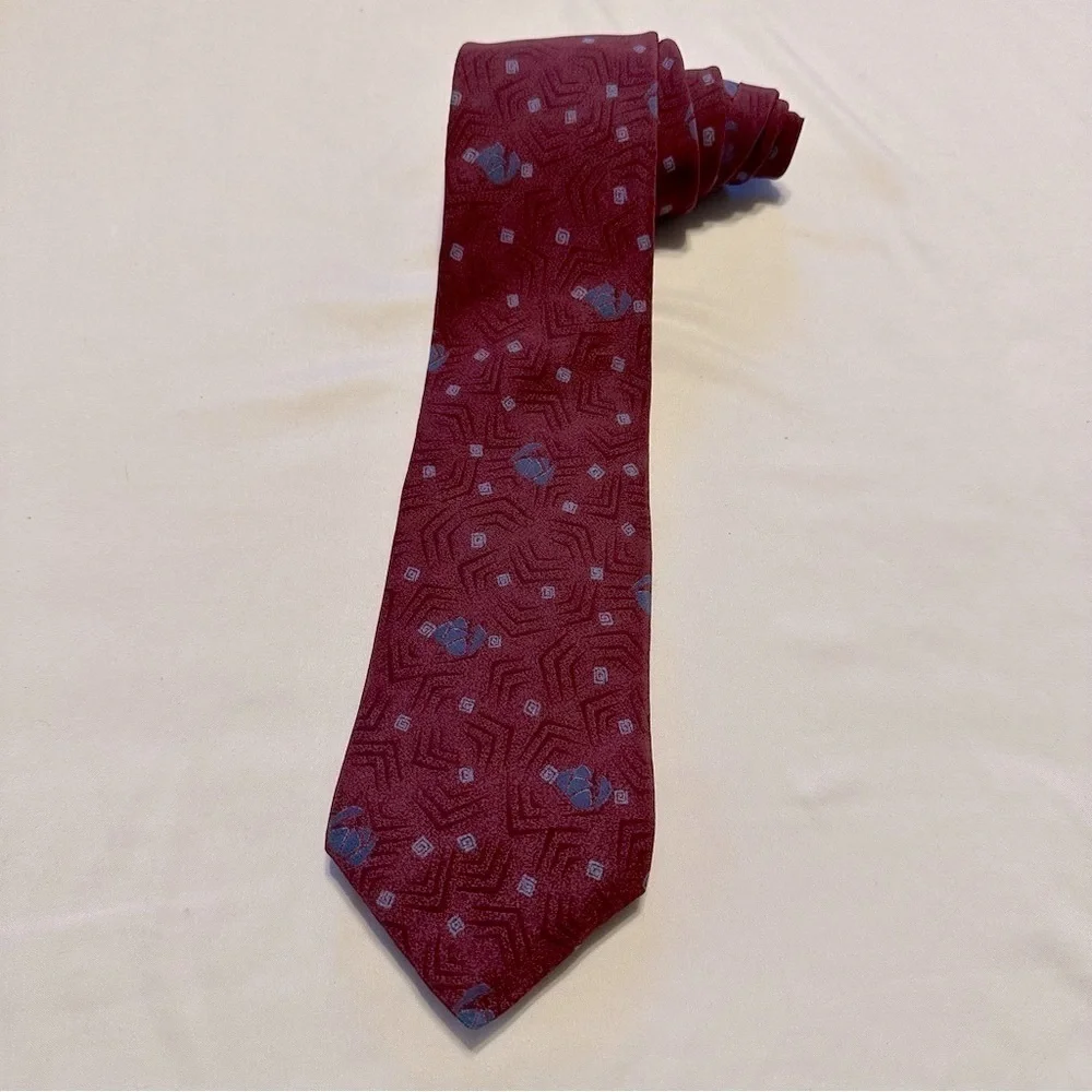 Vintage YSL Yves Saint Laurent Tie 100% Silk Red 56” x 3.5